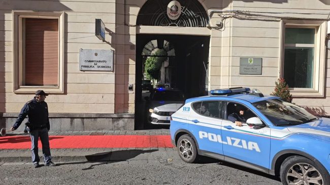 Controlli in un centro scommesse di Acireale: trovati sei minori e sanzionato il titolare dell’attività