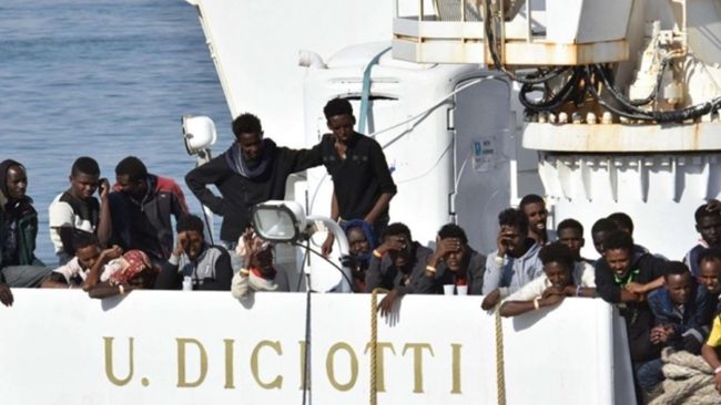 Sentenza Diciotti, la presidente della Cassazione: “Insulti del Governo inaccettabili”