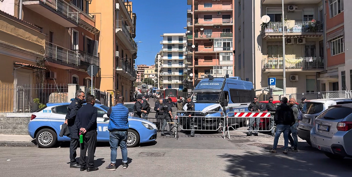 Sgombero via Calatabiano, le famiglie erano in attesa di una casa: l’intervista a Orazio Vasta