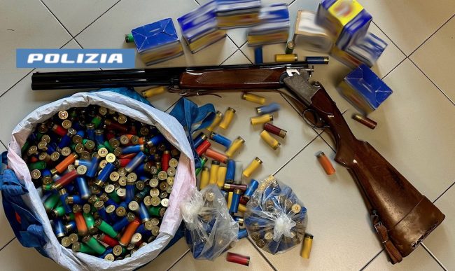 Denunciato 59enne per trasporto irregolare di armi a Catania