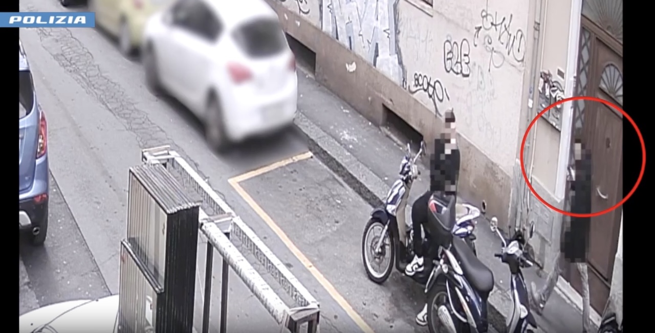 La truffa violenta del falso “maresciallo dei Carabinieri”: arrestato un giovane a Catania