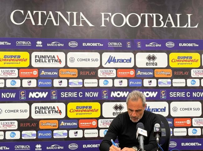 Messina-Catania, la conferenza di Toscano: “Mi riferisco a tutti: dobbiamo giocare da squadra”