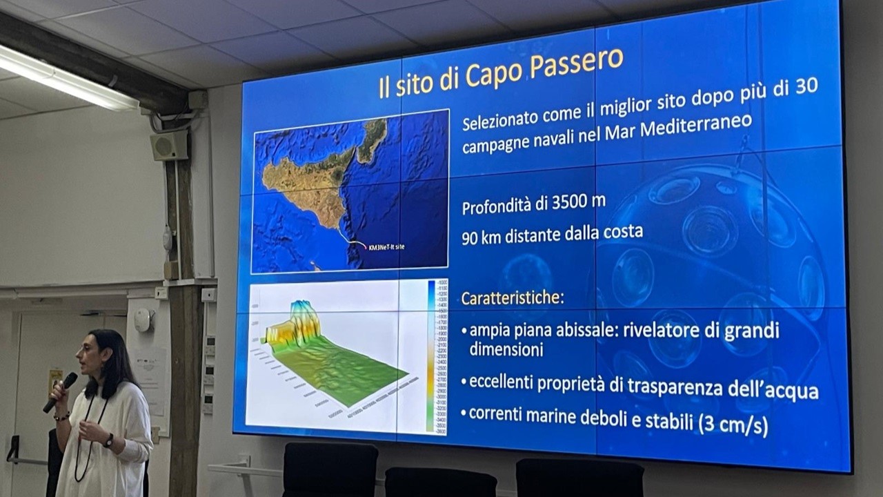 Il Lombardo Radice di Catania a lezione di astrofisica nucleare: il neutrino la particella subatomica elementare di massa piccolissima e carica elettrica nulla
