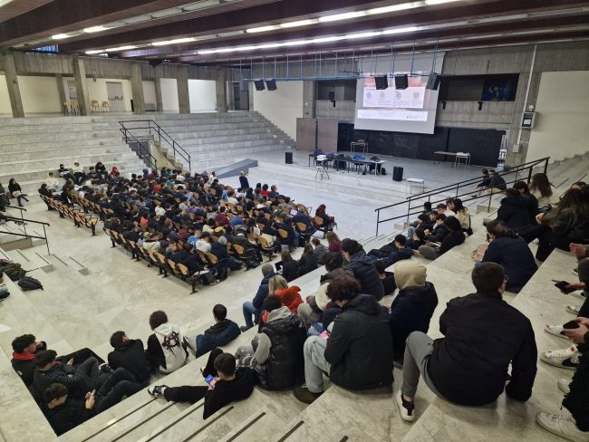 Convegno NXP al ITI “Ferraris” di San Giovanni la Punta per incentivare le iscrizioni universitarie e presentare la Summer School