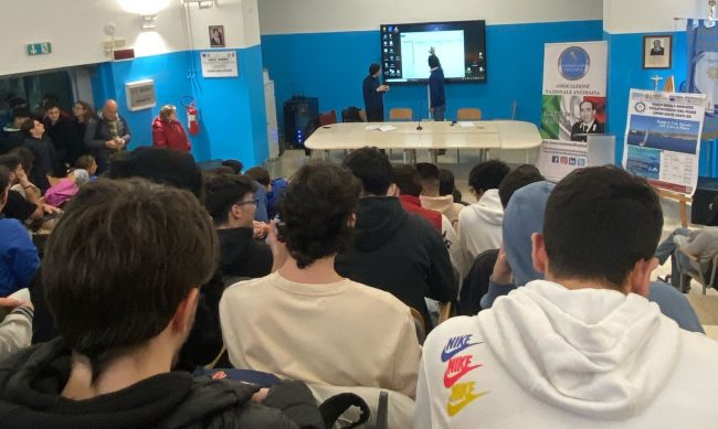All’Istituto Nautico di Catania si parla di mafia con l’associazione “Alfredo Agosta”
