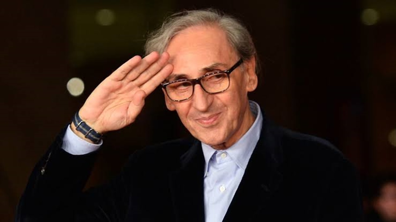 Buon compleanno Franco Battiato. L’omaggio all’artista che oggi avrebbe compiuto 80 anni