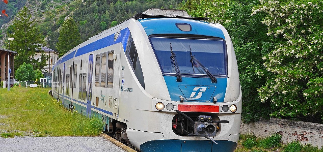 Potenziamento treni Palermo Cefalù, più corse nei festivi