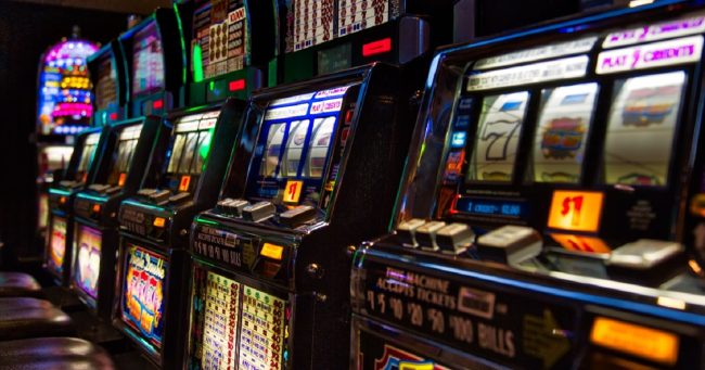 Gioco d’azzardo, nuovo regolamento per le sale giochi a Catania
