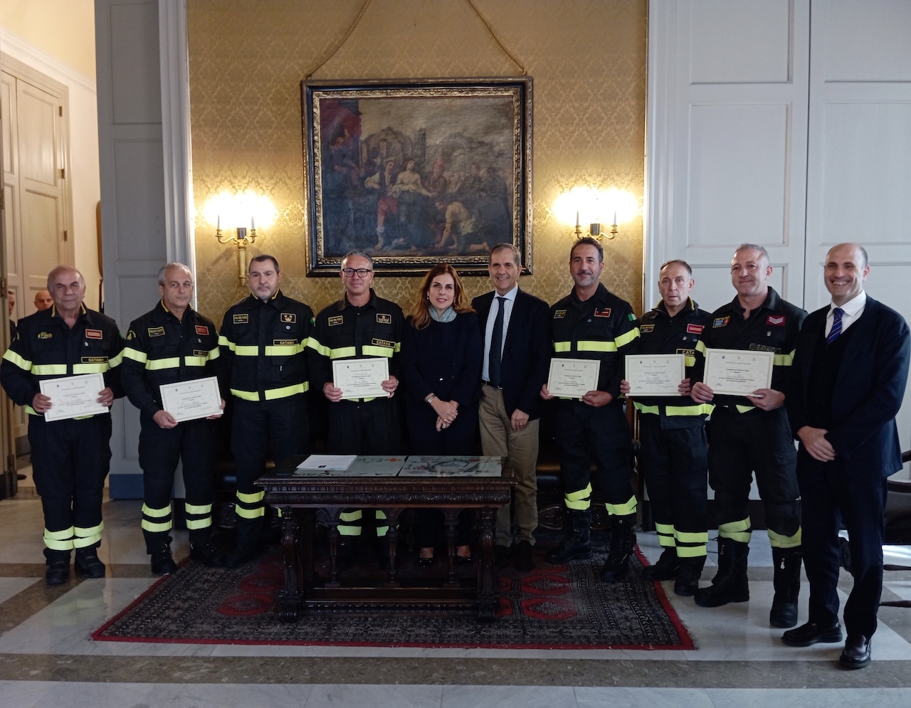 Riconoscimento ai Vigili del Fuoco di Catania per l’impegno nelle festività agatine e non solo
