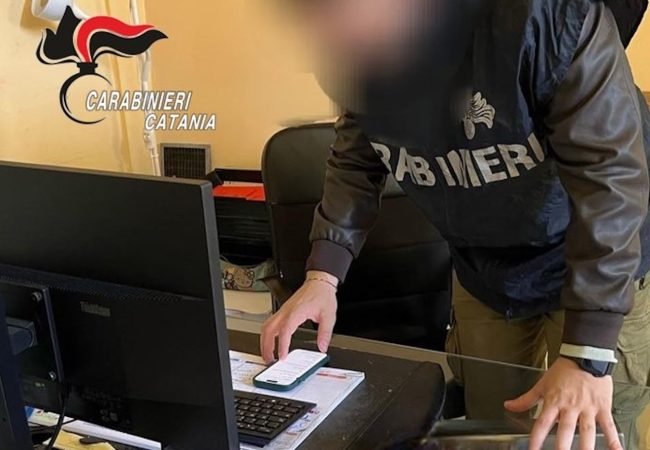 All’INPS con documenti falsi: arrestato catanese