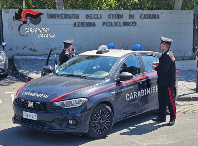 Catania, aggressione nei confronti di due operatori sanitari: arrestato 19enne