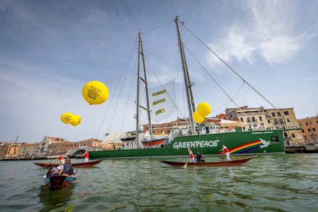 Greenpeace, fermiamo il countdown per il pianeta: il decalogo per salvare la Terra