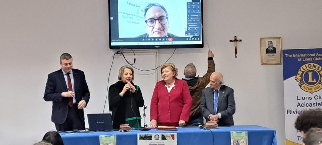 Affido culturale e collaborazione tra scuola e territorio: il progetto dell’Istituto De Felice-Olivetti con i Lions