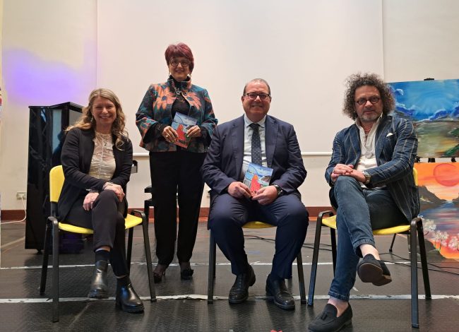 “Sale e Sudore”, dieci racconti e il mare come protagonista. Presentato il nuovo libro di Brigida Morsellino