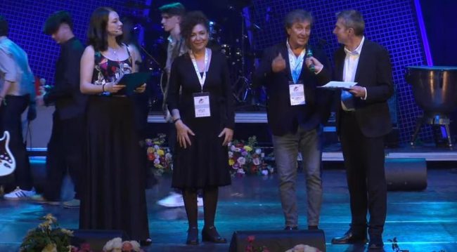 La Cannizzaro’s Band conquista il palco dell’Ariston: talento e creatività dall’Istituto Tecnico Industriale di Catania