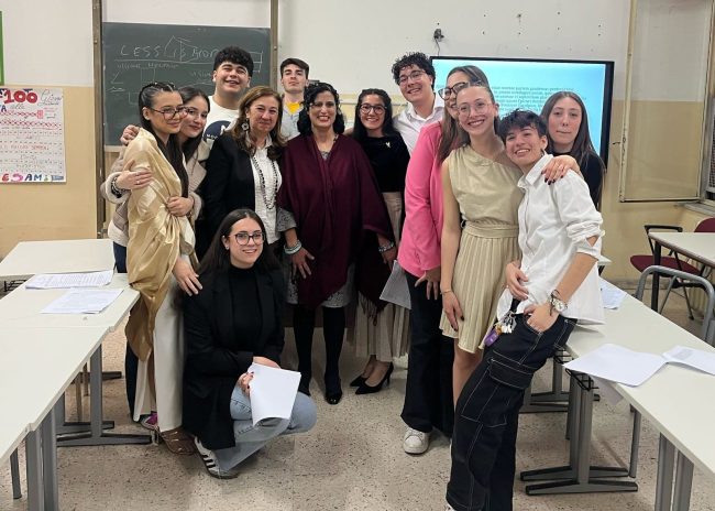 “Notte Nazionale del Liceo Classico 2025”: successo all’Istituto “Rapisardi” di Paternò