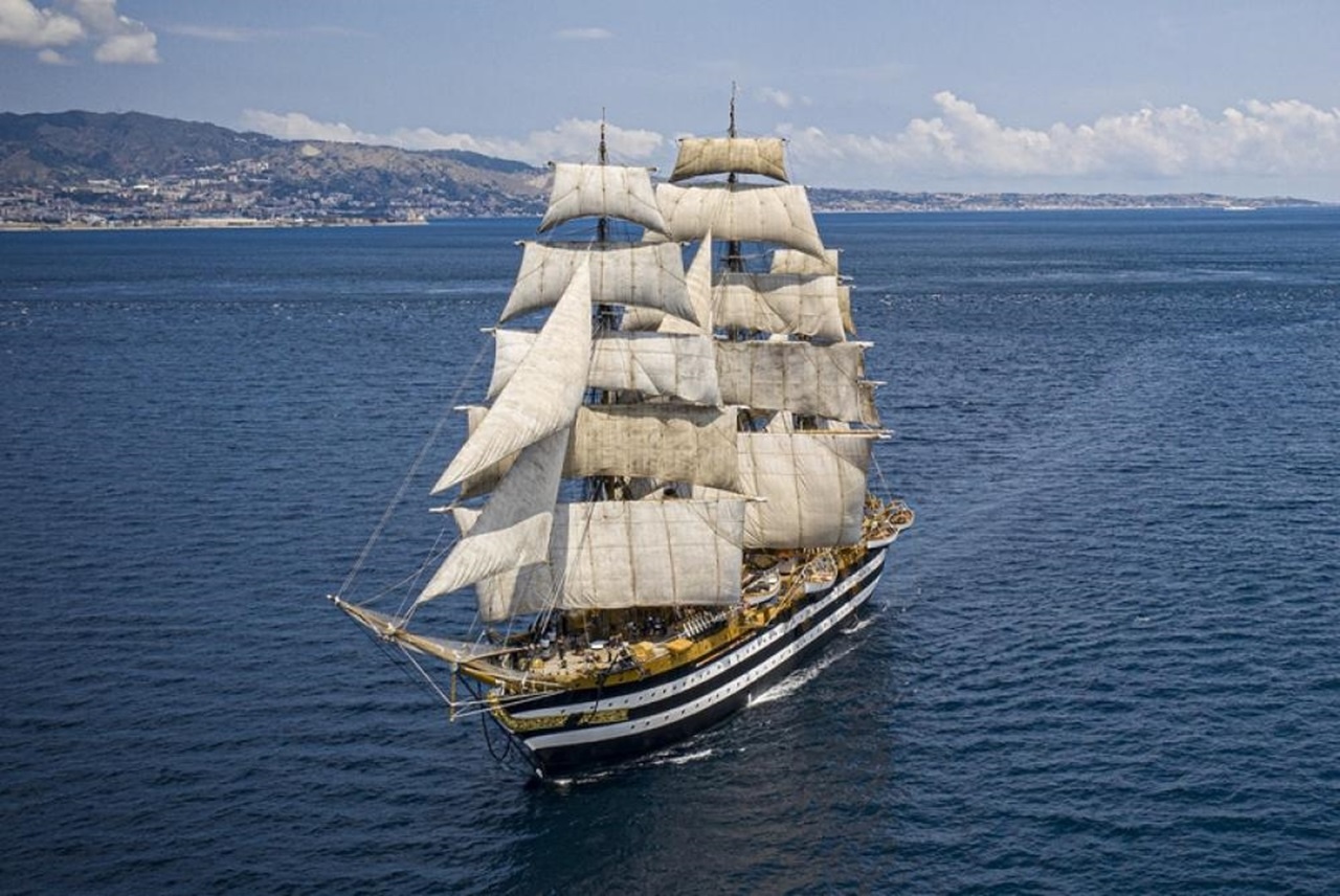 Porto Empedocle accoglie la nave scuola Amerigo Vespucci: simbolo di cultura e memoria nel cuore di Agrigento Capitale 2025