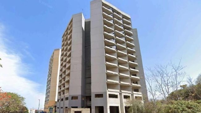 Torre di alloggi incompiuta a Librino: al via i lavori