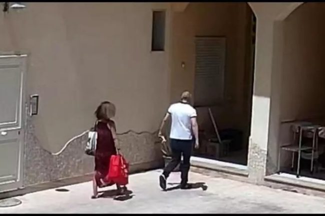 Professoressa arrestata per favoreggiamento del boss Messina Denaro: scatta la sospensione dall’insegnamento