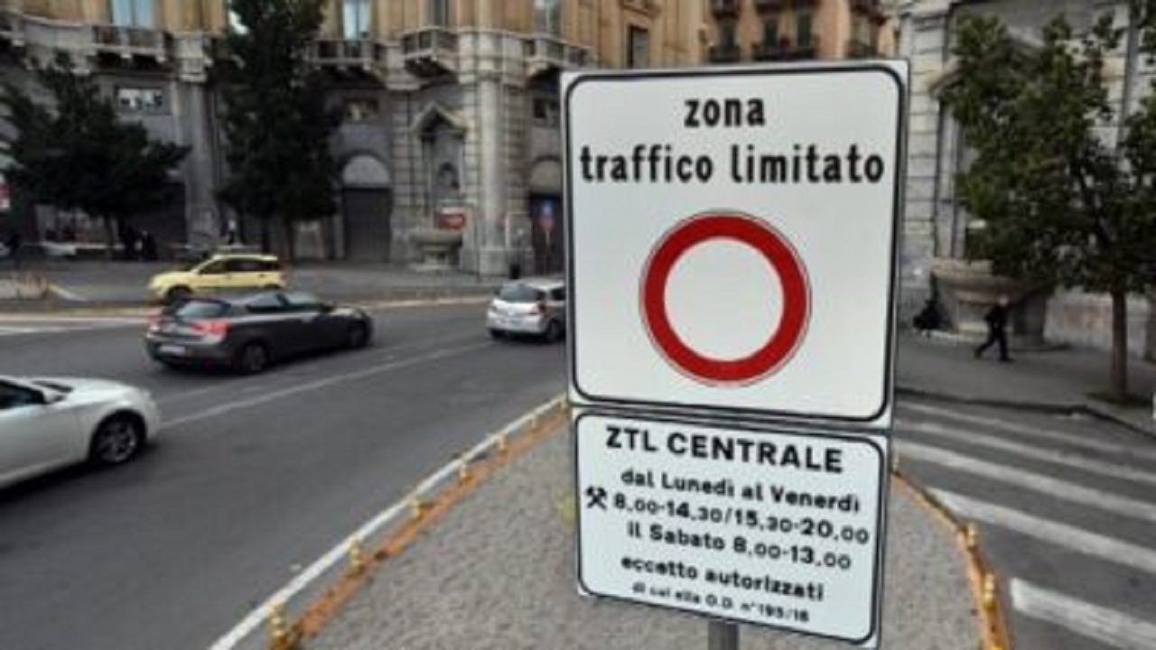 Palermo, la nuova fascia oraria della zona a traffico limitato