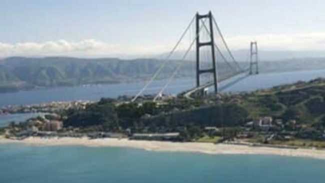 L’associazione “Invece del Ponte” netta sul progetto: “Non è approvabile”