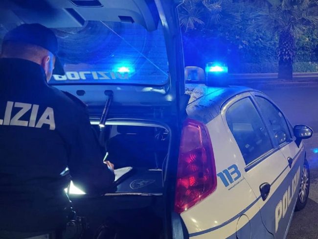 Catania, beccati a rubare all’interno di un garage in centro: arrestati due giovani