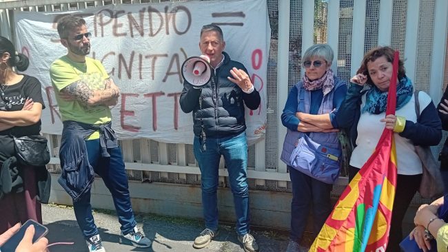 Lavoratori ODA, pagati solo gli ultimi tre stipendi del 2024. “Non c’è nulla da festeggiare”