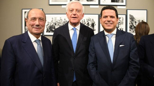 L’inaugurazione della mostra Piersanti Mattarella a Palermo. Schifani: “Un’iniziativa di straordinario valore culturale e civile”