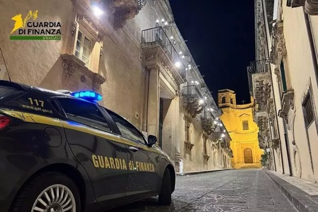 Mafia, sequestro da 3,5 milioni a Siracusa: beni riconducibili al presunto reggente del clan Nardo
