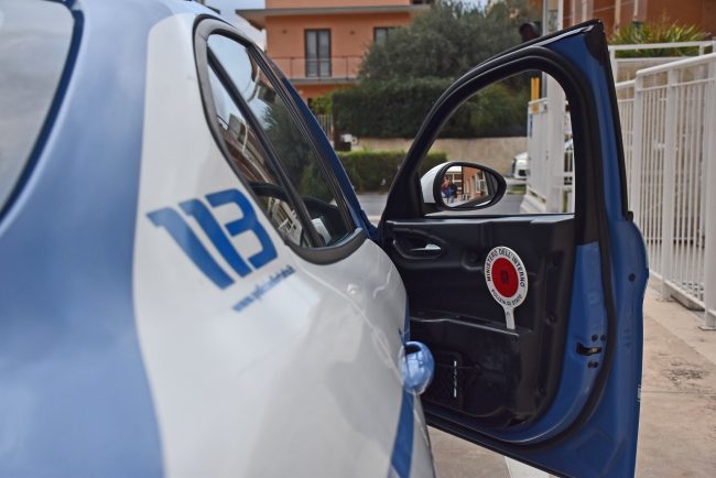 Tutto nel Siracusano: madri minacciate, auto rubate e “botti” illegali