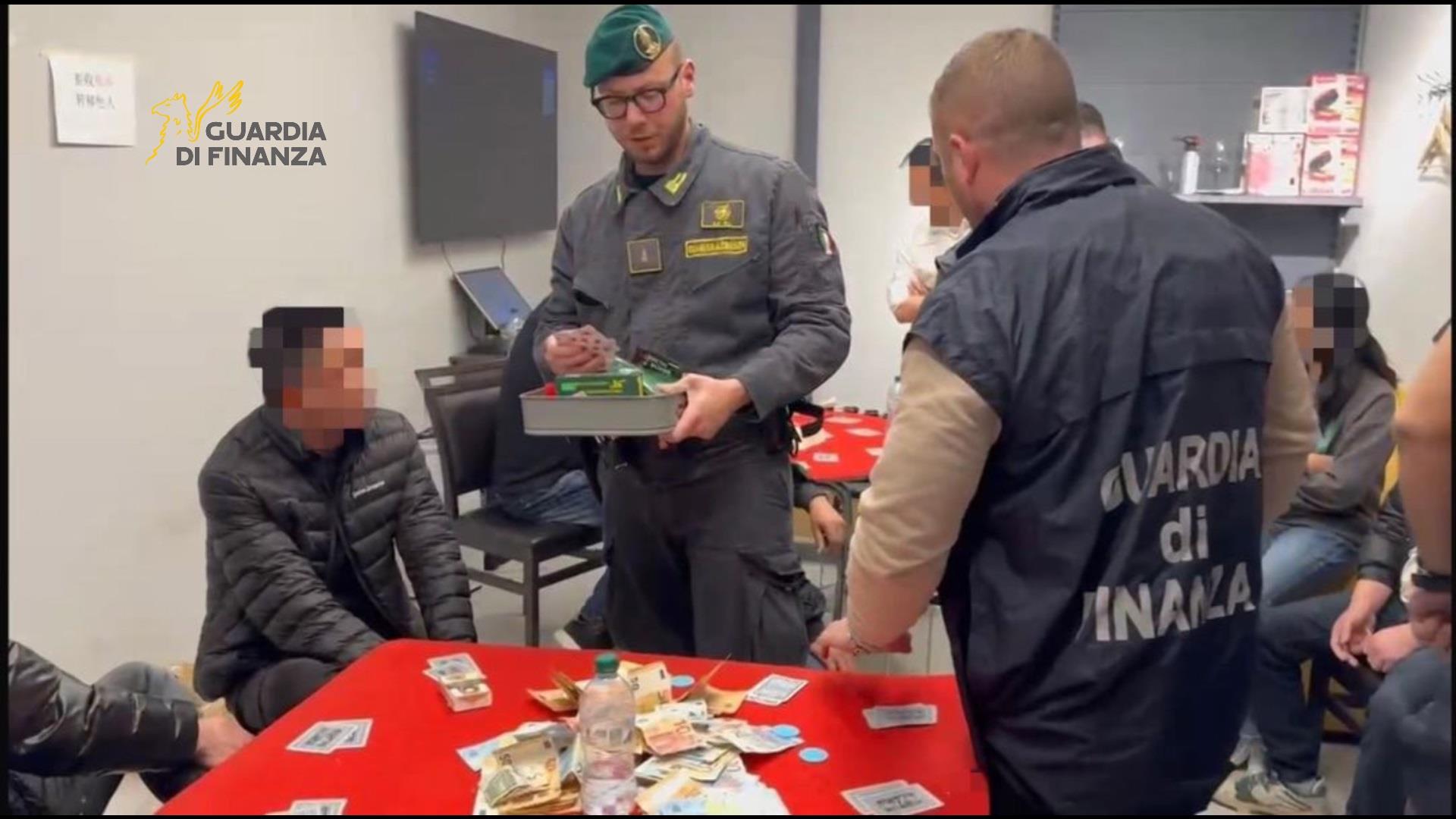 Blitz contro il gioco d’azzardo, smantellata bisca clandestina – VIDEO