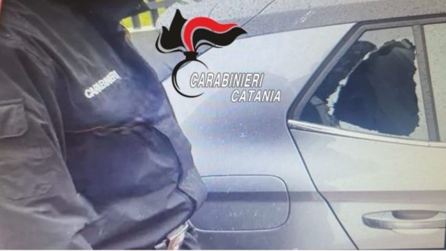 Catania, tenta furto su auto in pieno centro: arrestato 42enne pregiudicato
