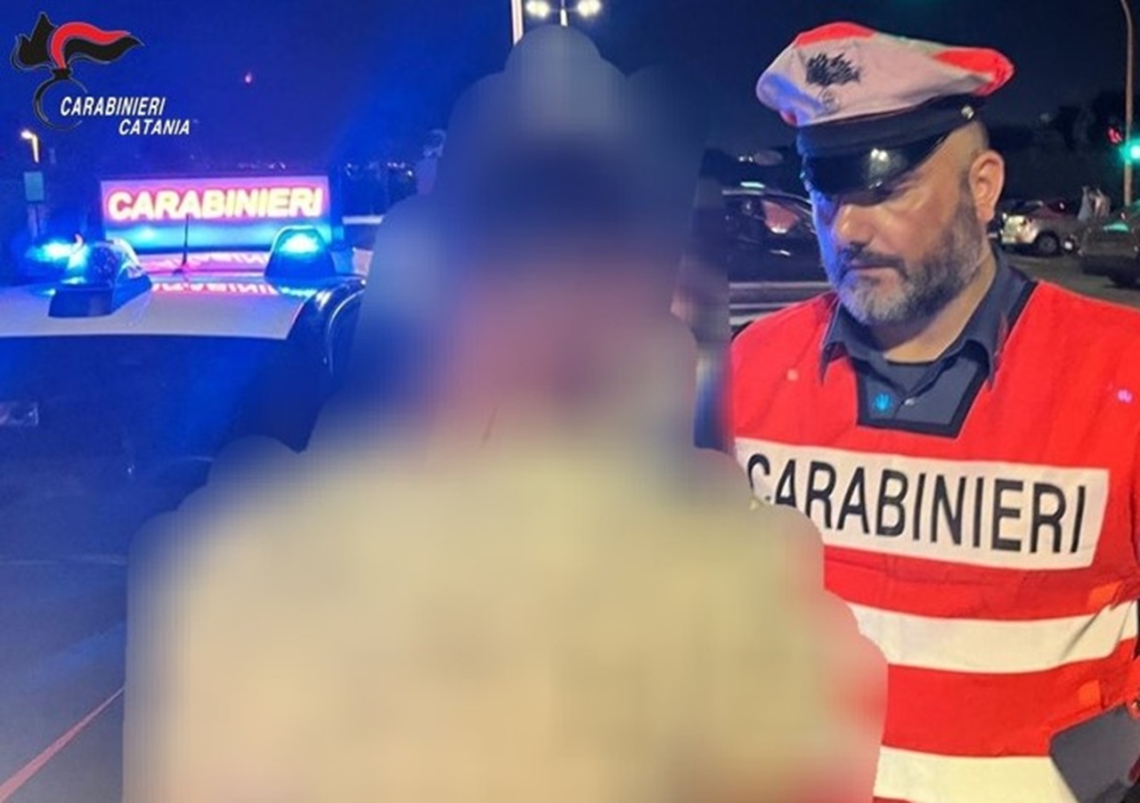 Catania, evade dai domiciliari e fornisce false generalità: arrestato 47enne