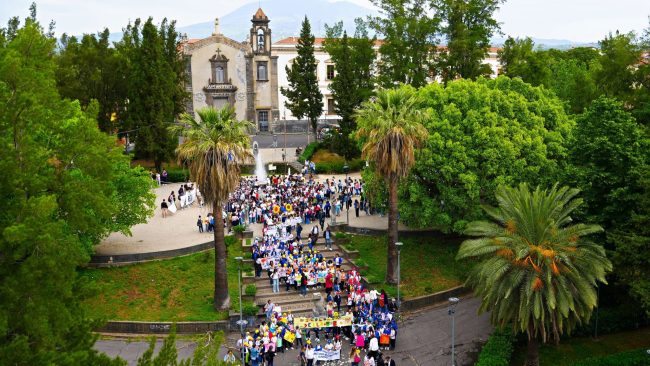 “Tieni Viva la Legalità”: Belpasso marcia contro la mafia nel nome della memoria e del coraggio civile