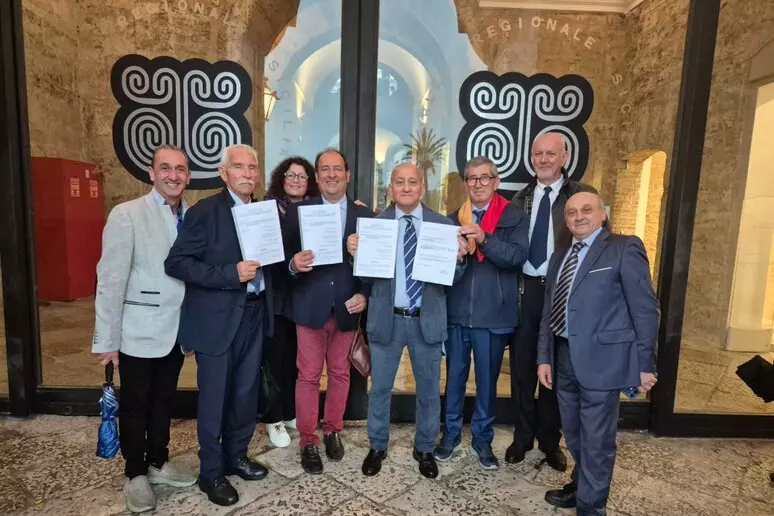 Referendum sull’indipendenza della Sicilia: via alla raccolta firme