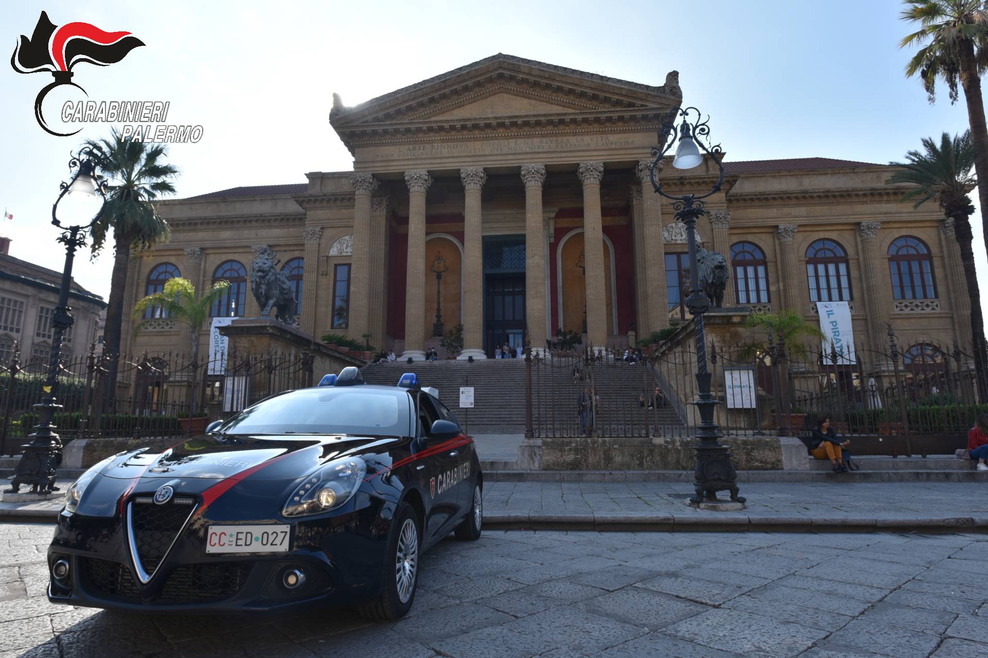 Controlli a Palermo: sequestrata droga e contanti per oltre 21mila euro