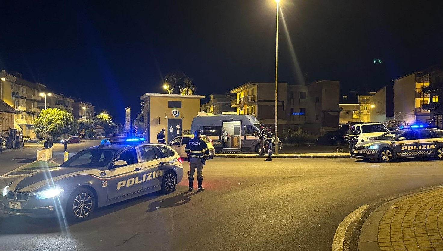 Sicurezza stradale, i controlli in strada e gli incontri nelle scuole