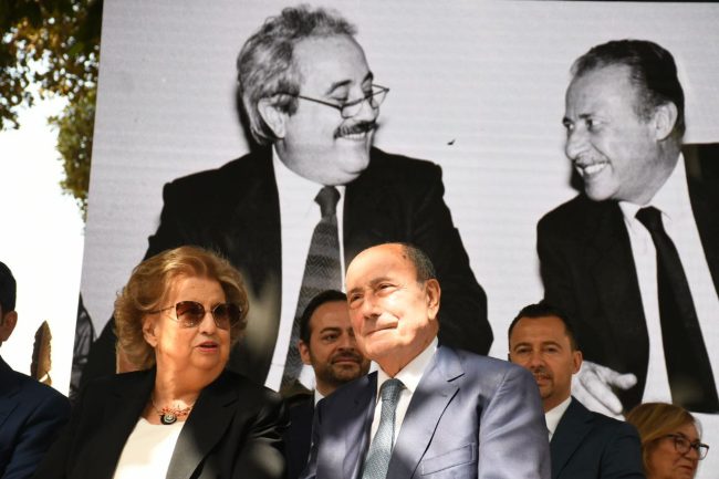 Schifani inaugura il Museo del presente Giovanni Falcone e Paolo Borsellino: “La Sicilia sta vincendo contro la mafia”