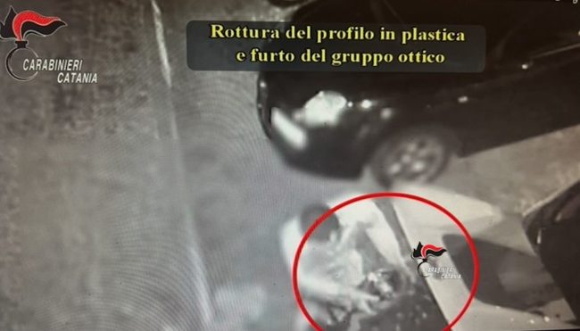 Catania, smantellata la banda dei LED e delle portiere: furti su commissione – NOMI e VIDEO
