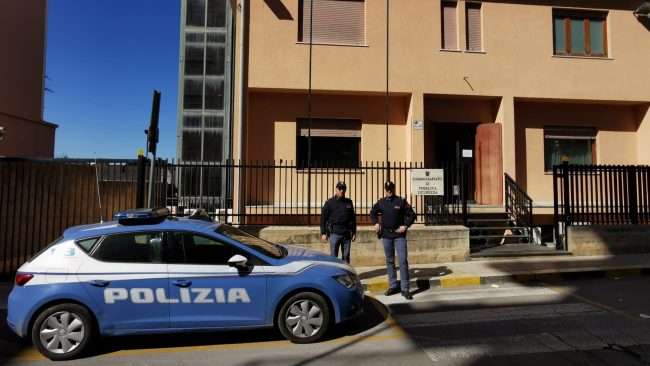 Colpi in serie nelle tabaccherie di Termini Imerese: arrestati due palermitani
