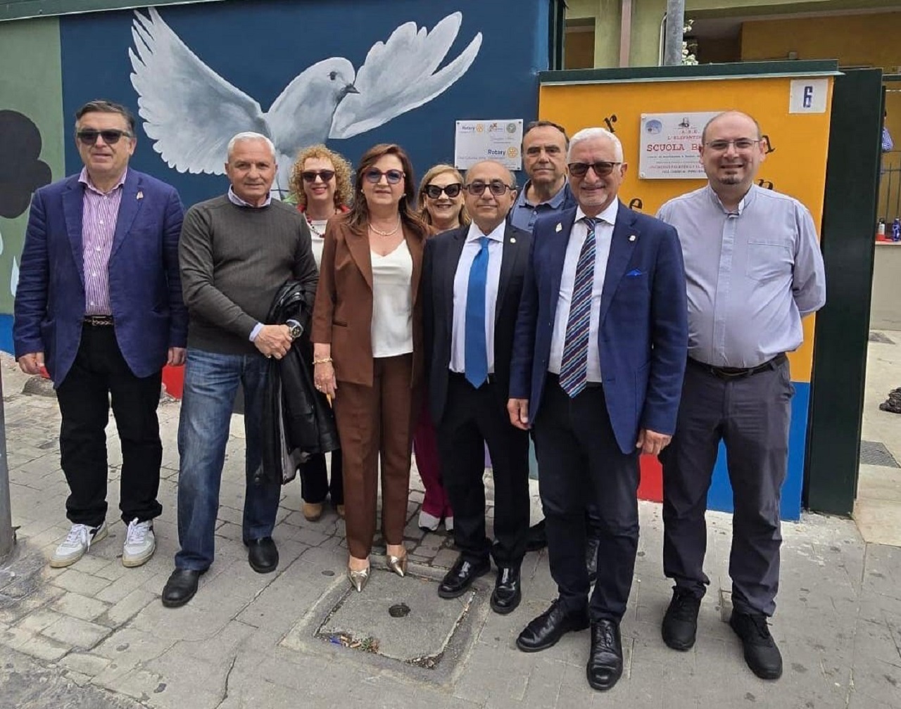 Inaugurazione Murales con la Stele della pace all’I.C. “Cavour” di Catania – FOTO e VIDEO