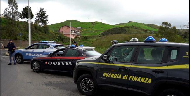 Multe e quasi 200 controlli: il bilancio ad Agira