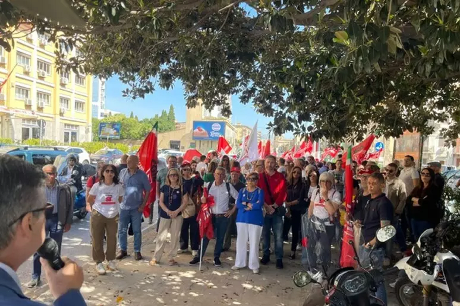 Cgil Sicilia, la protesta davanti all’assessorato della salute per un nuovo piano sanitario