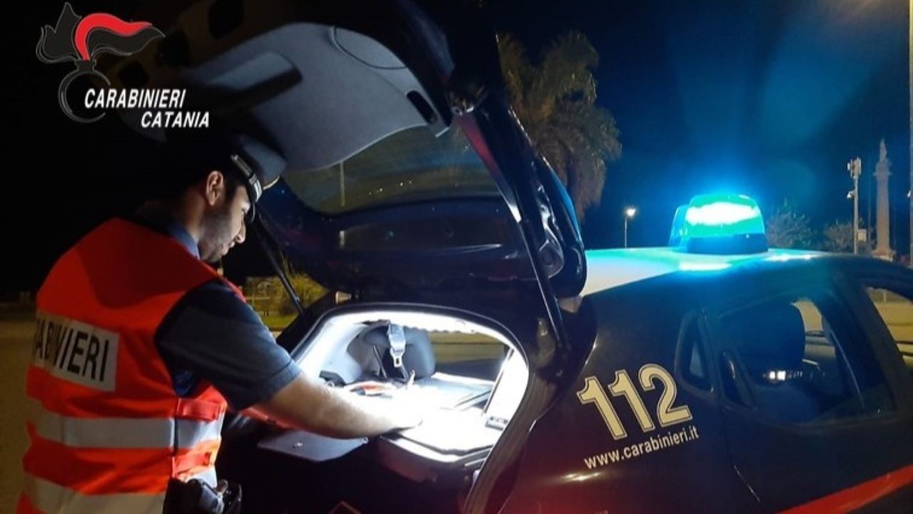Spaccio ad Aci Catena, finisce nei guai un 28enne