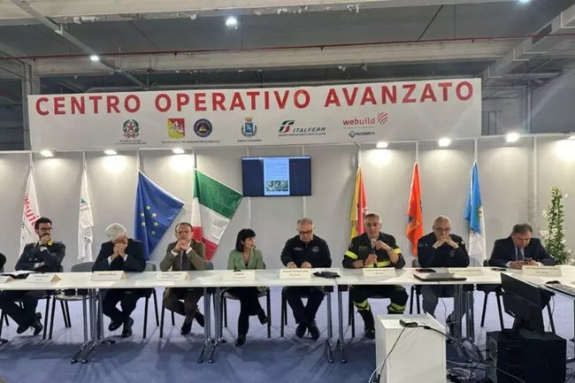 Taormina, al via le operazioni di brillamento del costone roccioso