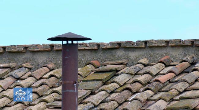 Conclave, via al secondo giorno di votazioni – DIRETTA