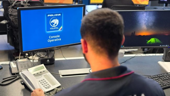 YouPol, come funziona l’app della Polizia di Stato: implementata la possibilità di segnalare le “violenze domestiche”