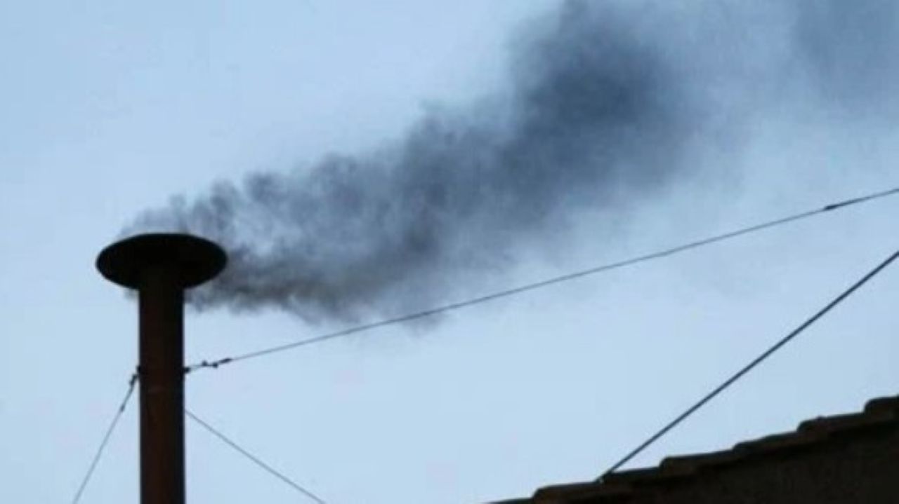 Conclave, la prima fumata è nera. Si dovrà ancora attendere