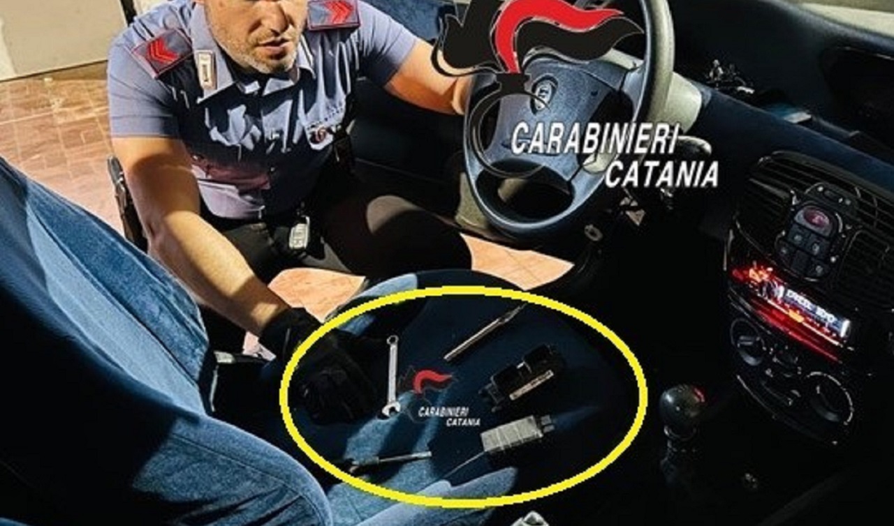 Ruba un’auto ma il Gps “chiama” i carabinieri: un arresto a Catania