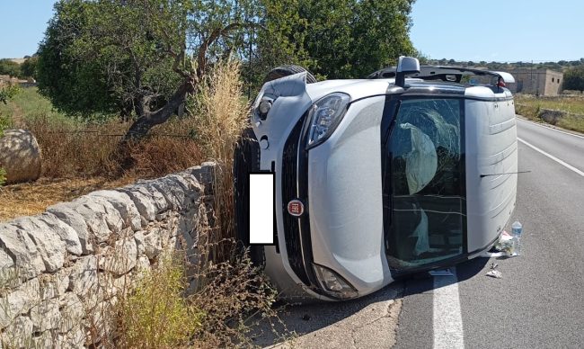 Incidente sulla SP13 a Ragusa davanti al Castello di Donnafugata: un ferito in ospedale